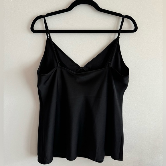 Oak + Fort V-Neck Satin Tank - Picture 7 of 8